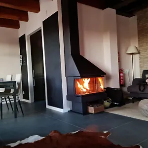 Casa rural Masia Les Apieres, El Pla de Manlleu